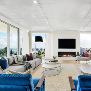 Flex 68SS - Living Room