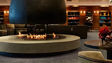 XL700 - The Estreal, Japan