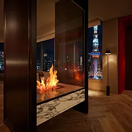 「ザ・プリンス パークタワー東京」様にEcoSmart Fireをご採用頂きました。
東京タワーを眺めながら炎の揺らめきを体験することができ...