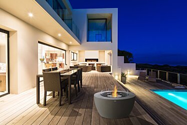 Outdoor Deck - Residential spaces